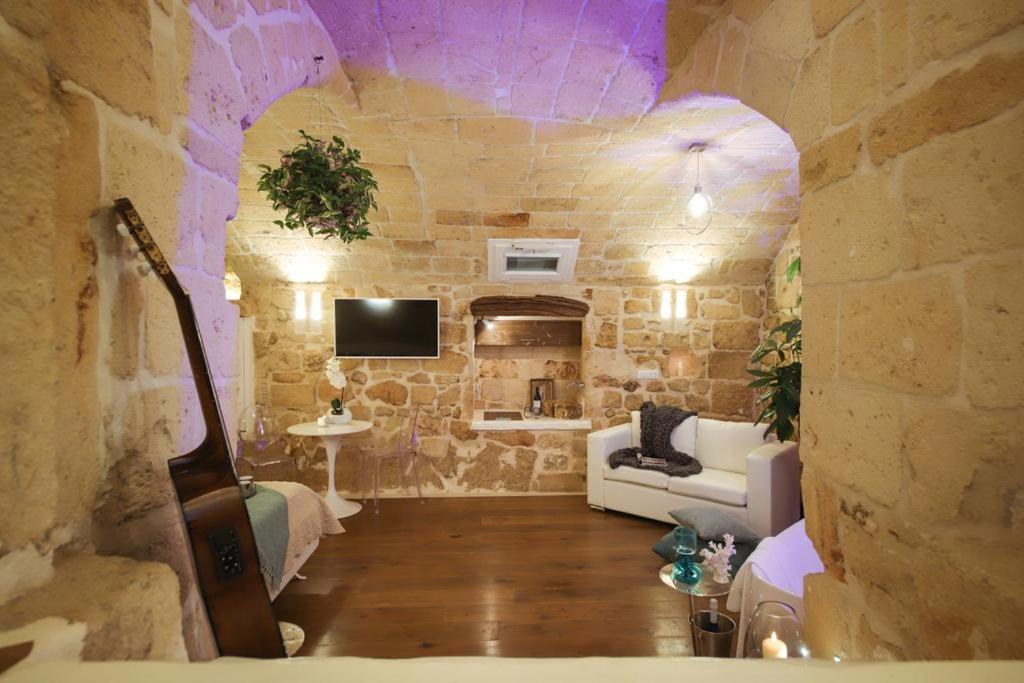 Suite Dimora Del Vento Monopoli Exterior photo